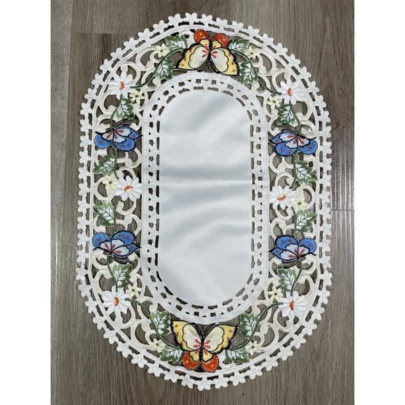 Butterfly‎ Lace Table Oval Floral Embroidered Cutout Doily 100% Polyester - Picture 2 of 8